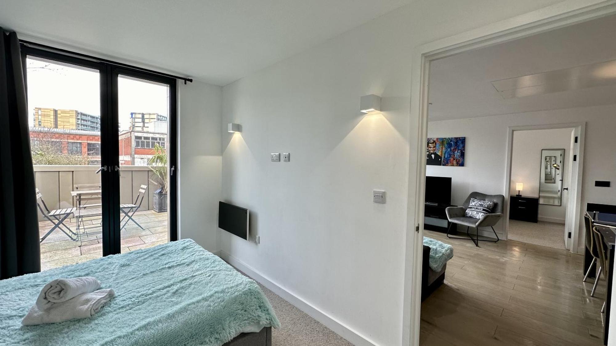 Lux Livin' Apartments - Luxury 2 Bed Apartment With Sky Garden Manchester Exterior foto