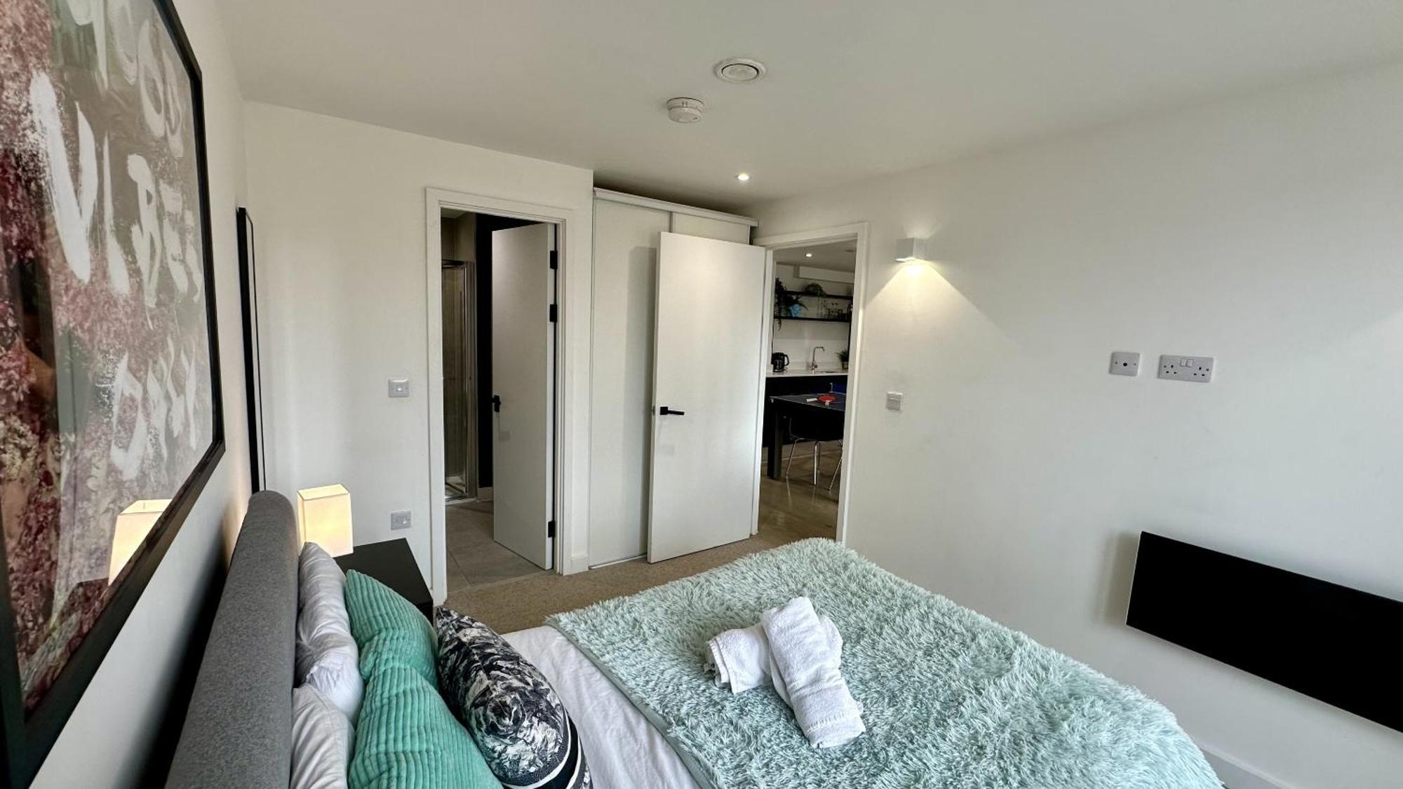Lux Livin' Apartments - Luxury 2 Bed Apartment With Sky Garden Manchester Exterior foto