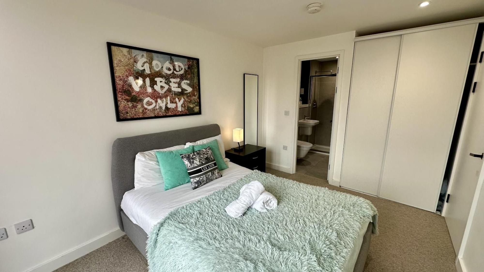Lux Livin' Apartments - Luxury 2 Bed Apartment With Sky Garden Manchester Exterior foto