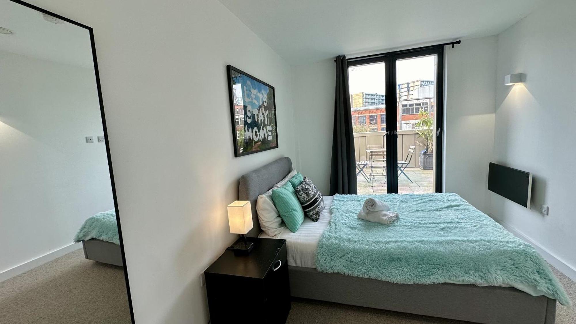 Lux Livin' Apartments - Luxury 2 Bed Apartment With Sky Garden Manchester Exterior foto
