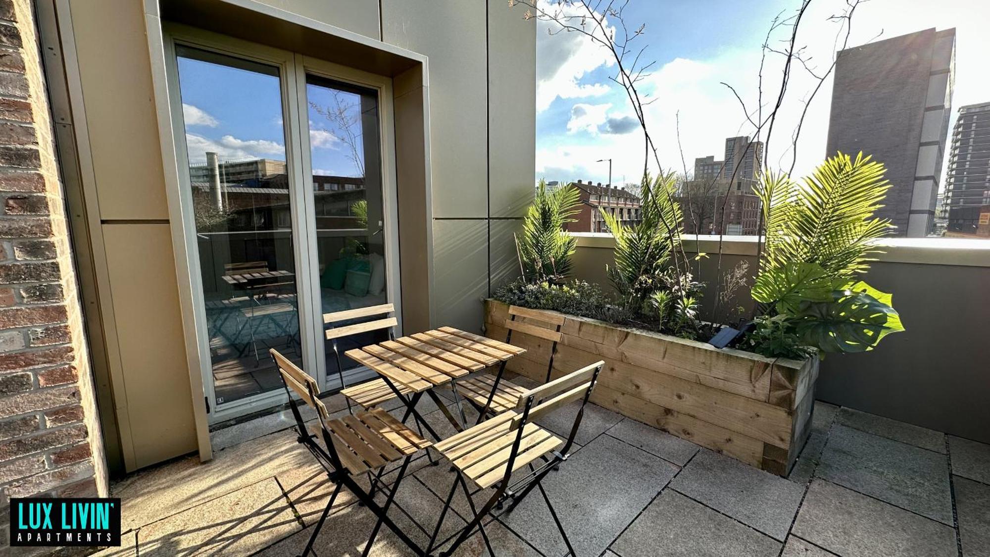 Lux Livin' Apartments - Luxury 2 Bed Apartment With Sky Garden Manchester Cameră foto